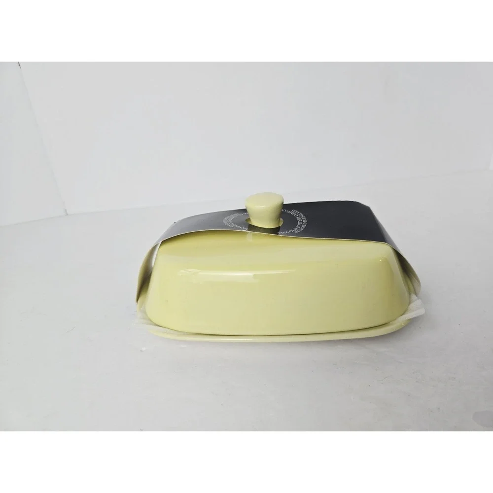 The Old Pottery Company butter‎ dish bee NWT covered tray